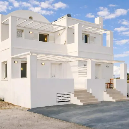 Santorini's Old Mill Serene Getaway By Pori *