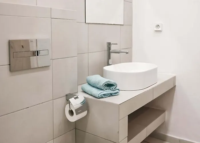 Santorini's Old Mill Serene Getaway By Pori Casa de Férias Vourvoúlos