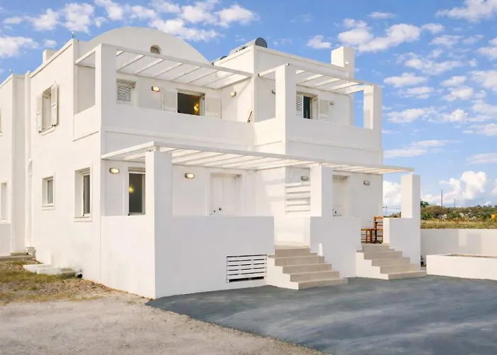 Santorini's Old Mill Serene Getaway By Pori *