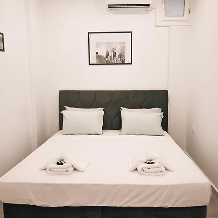 Semesterbostad Santorini's Old Mill Serene Getaway By Pori *